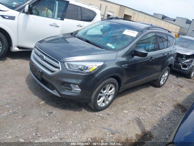 Photo 1 VIN: 1FMCU9HD9JUD48348 - FORD ESCAPE 