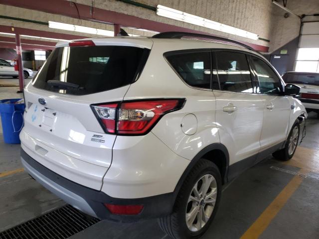 Photo 2 VIN: 1FMCU9HDXJUA03295 - FORD ESCAPE SEL 