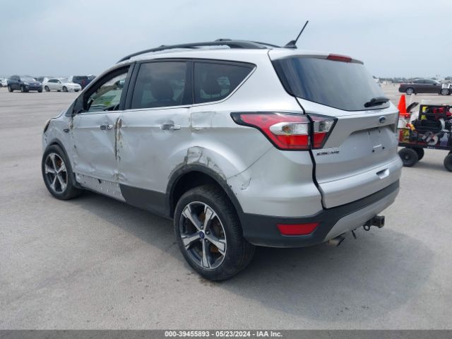 Photo 2 VIN: 1FMCU9HDXJUA49323 - FORD ESCAPE 