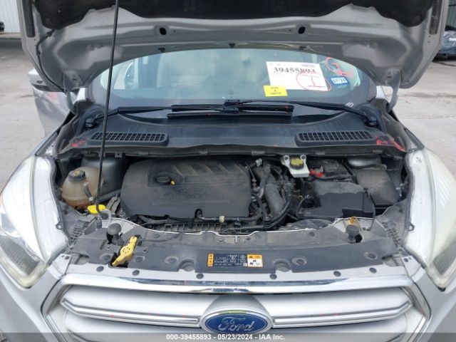 Photo 9 VIN: 1FMCU9HDXJUA49323 - FORD ESCAPE 