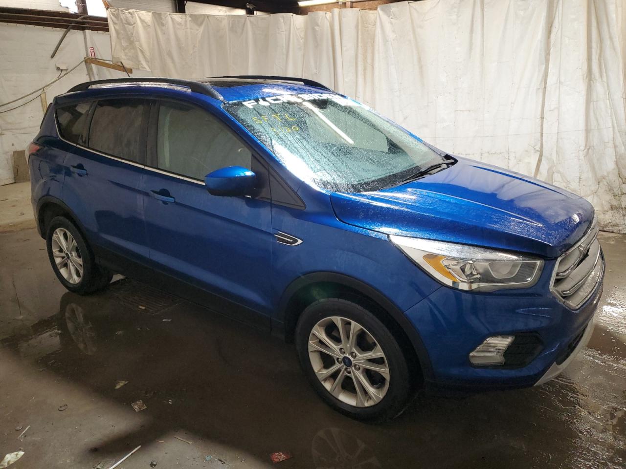 Photo 3 VIN: 1FMCU9HDXJUB07866 - FORD ESCAPE 