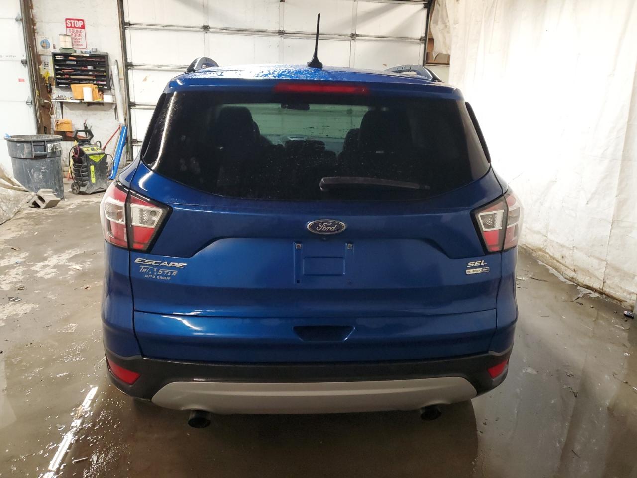 Photo 5 VIN: 1FMCU9HDXJUB07866 - FORD ESCAPE 