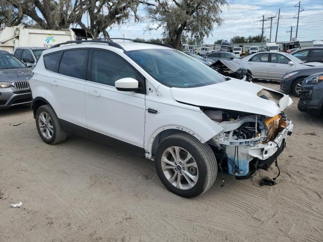 Photo 3 VIN: 1FMCU9HDXJUB20634 - FORD ESCAPE SEL 