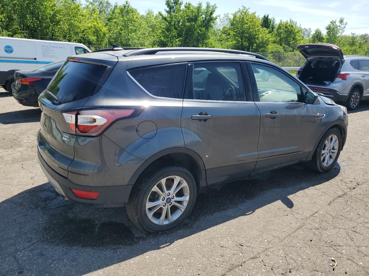 Photo 18 VIN: 1FMCU9HDXJUB56047 - FORD ESCAPE SEL 