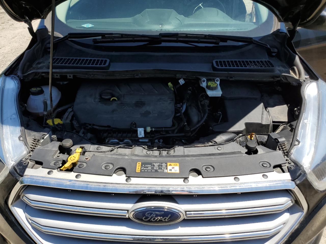 Photo 10 VIN: 1FMCU9HDXJUB86889 - FORD ESCAPE 