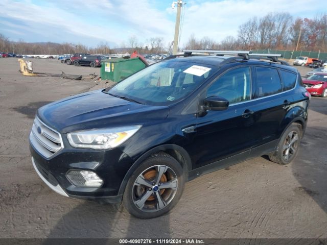 Photo 1 VIN: 1FMCU9HDXJUB93700 - FORD ESCAPE 