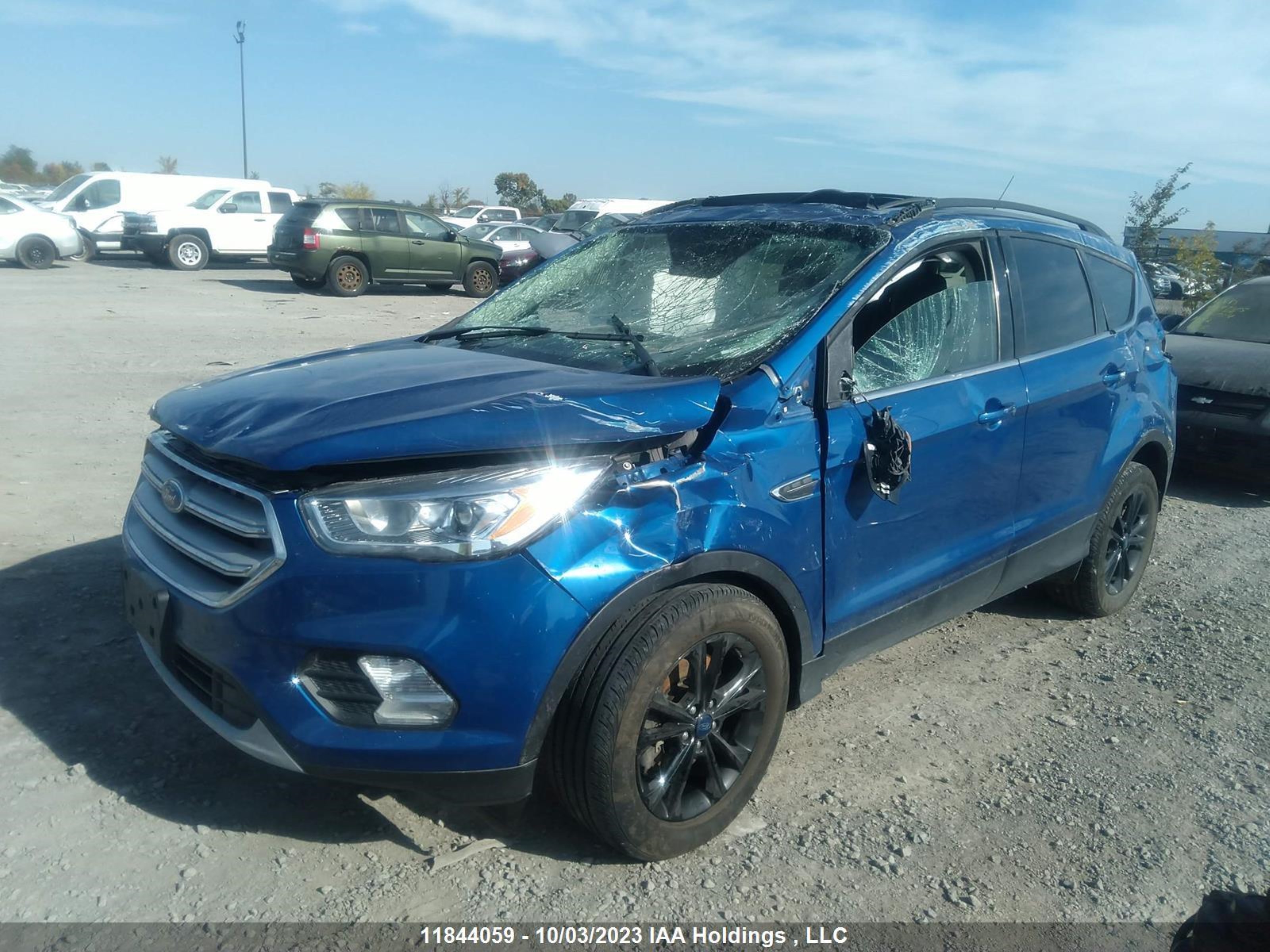 Photo 1 VIN: 1FMCU9HDXJUC65091 - FORD ESCAPE 