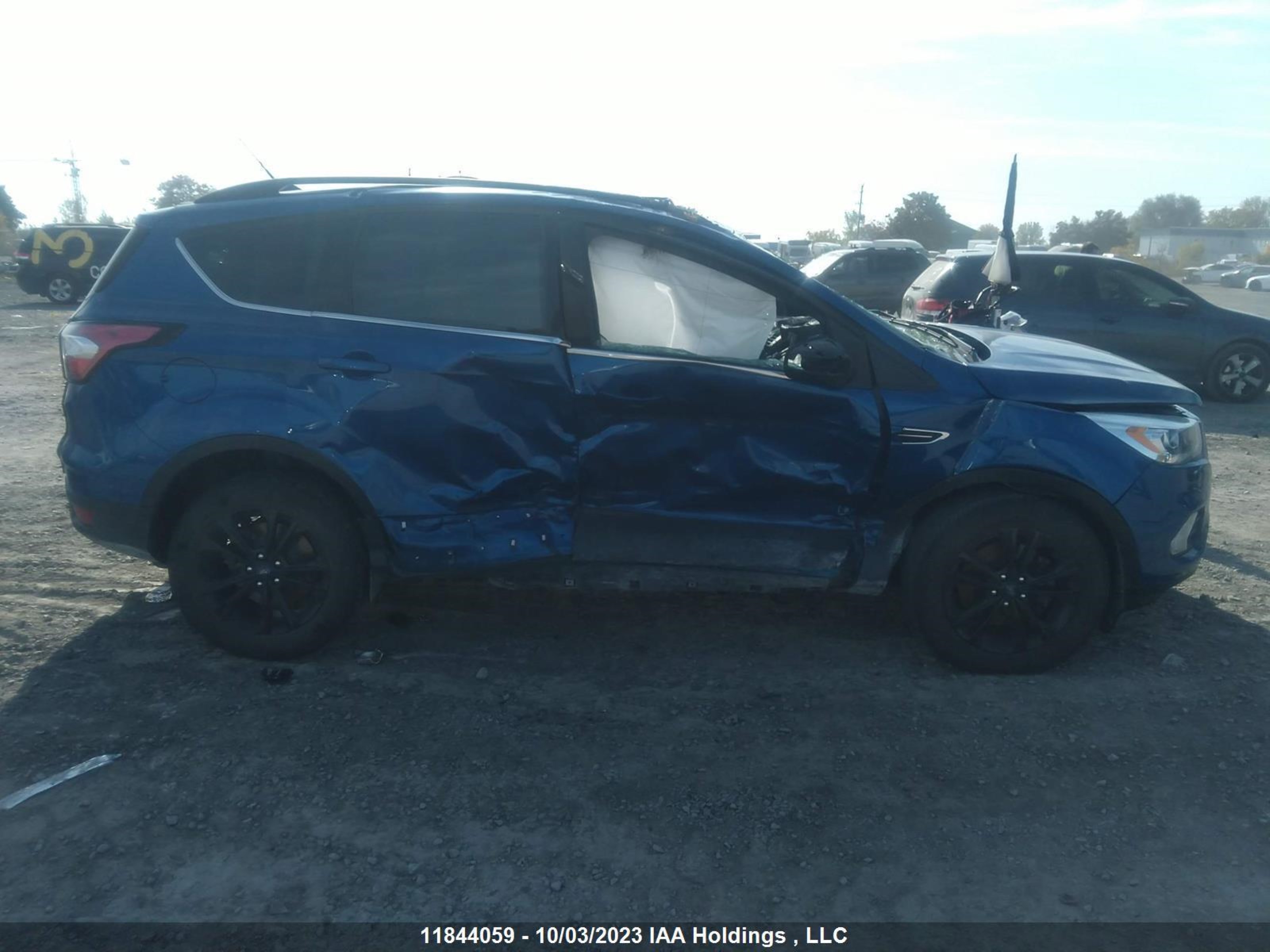 Photo 5 VIN: 1FMCU9HDXJUC65091 - FORD ESCAPE 