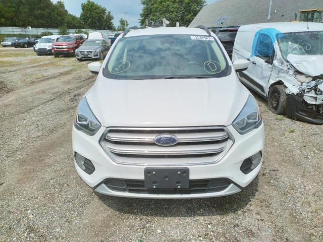 Photo 4 VIN: 1FMCU9HDXJUD23636 - FORD ESCAPE SEL 