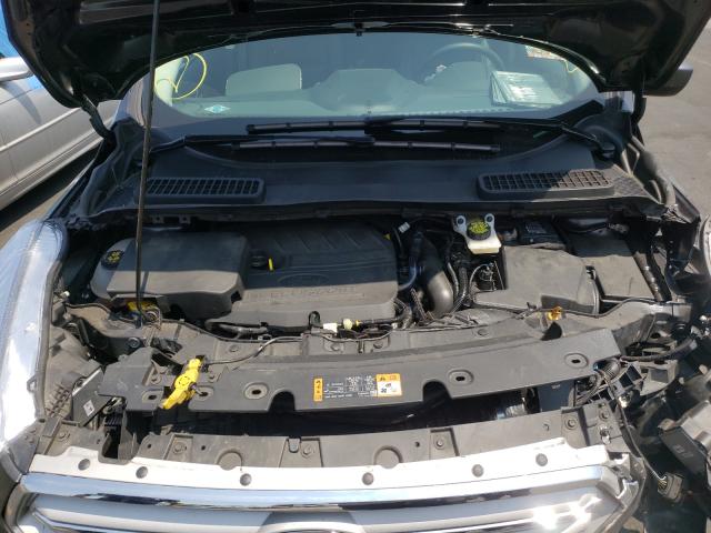 Photo 6 VIN: 1FMCU9HDXJUD37570 - FORD ESCAPE SEL 