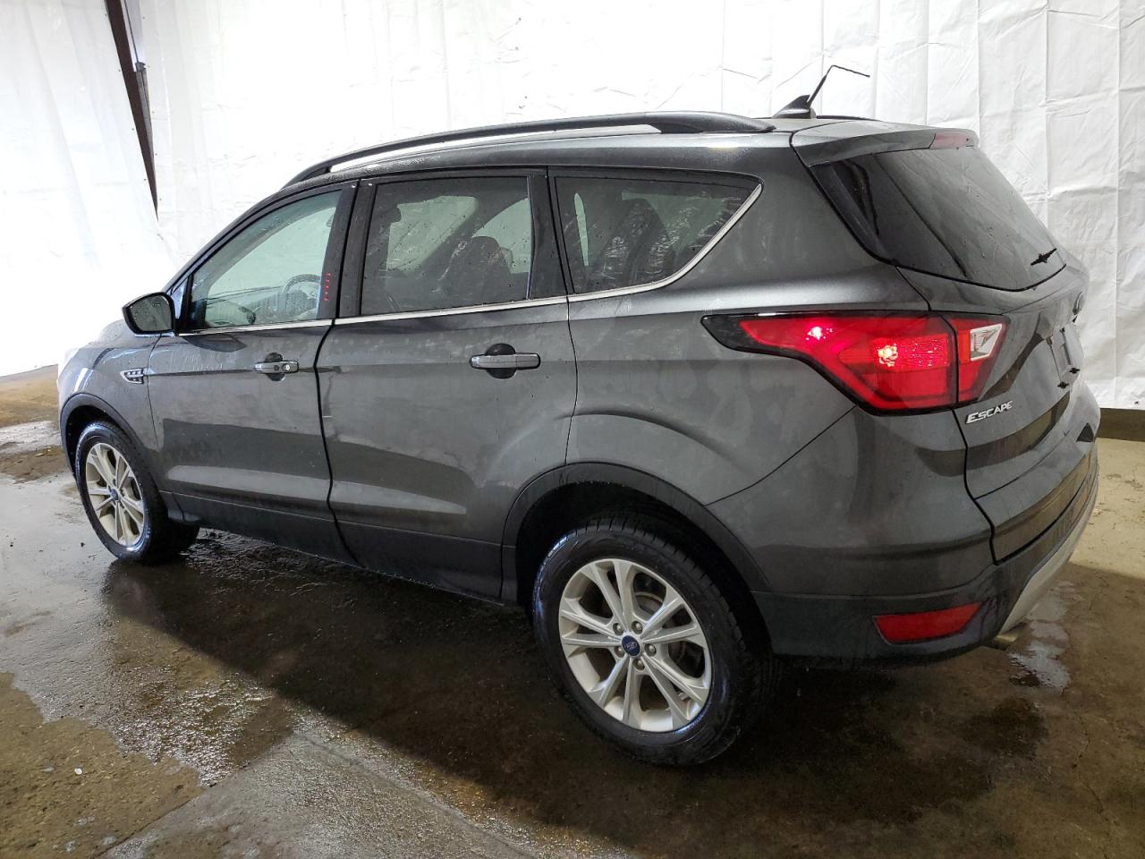 Photo 1 VIN: 1FMCU9HDXKUA00401 - FORD ESCAPE 