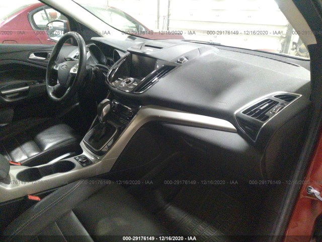 Photo 4 VIN: 1FMCU9HX4DUB80133 - FORD ESCAPE 