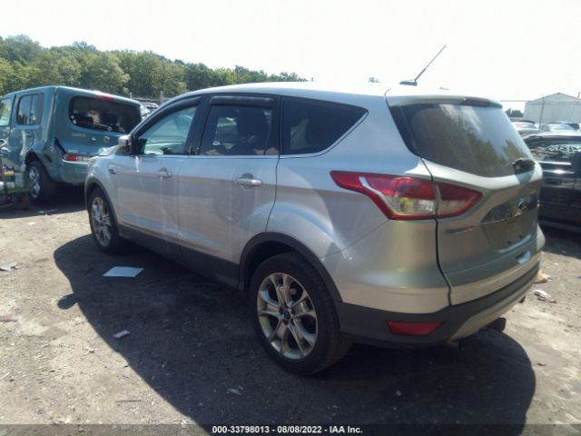 Photo 2 VIN: 1FMCU9HX5DUC47645 - FORD ESCAPE 