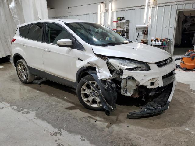 Photo 3 VIN: 1FMCU9HX8DUC21556 - FORD ESCAPE 