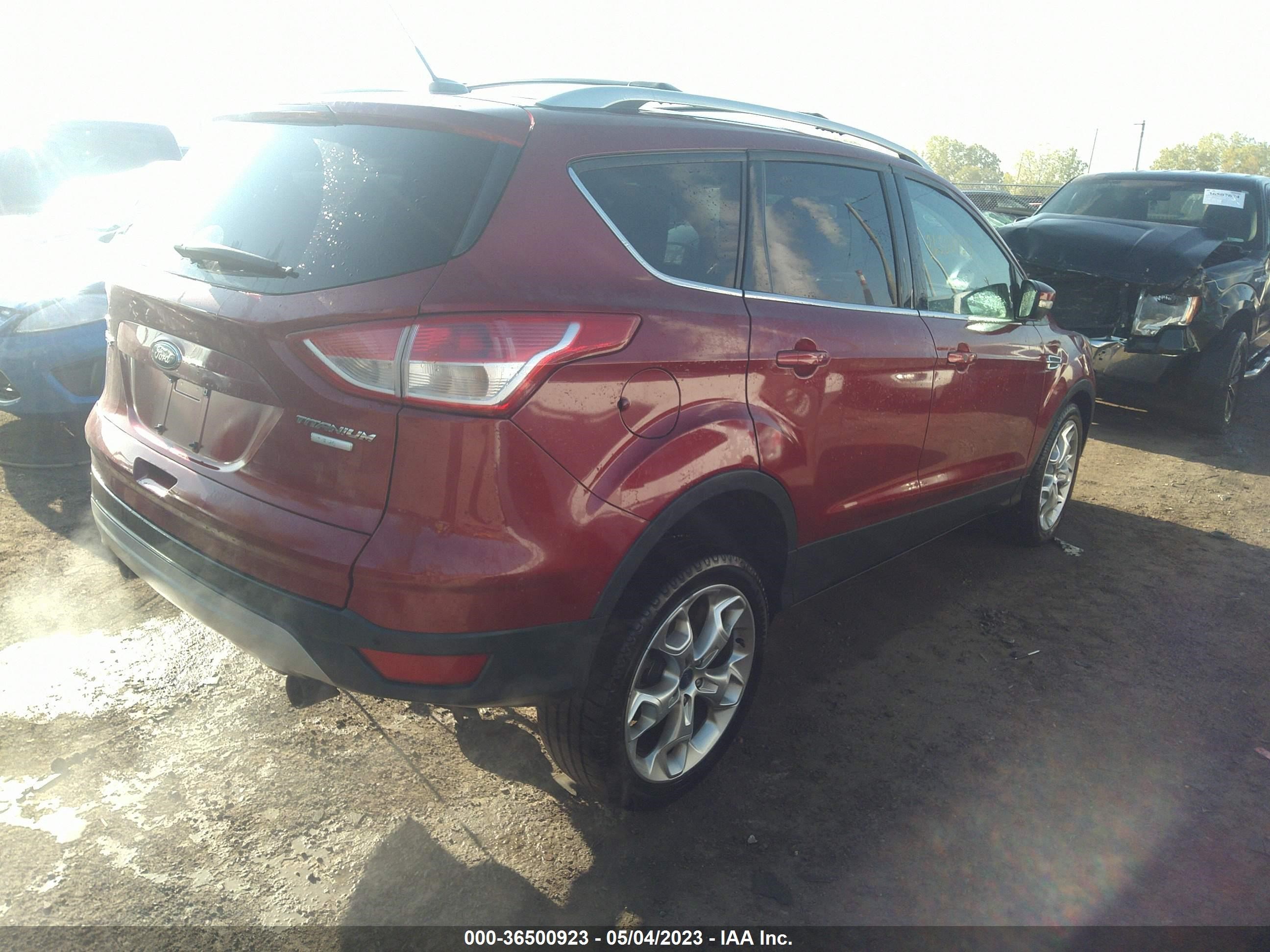 Photo 3 VIN: 1FMCU9J90DUA58137 - FORD ESCAPE 