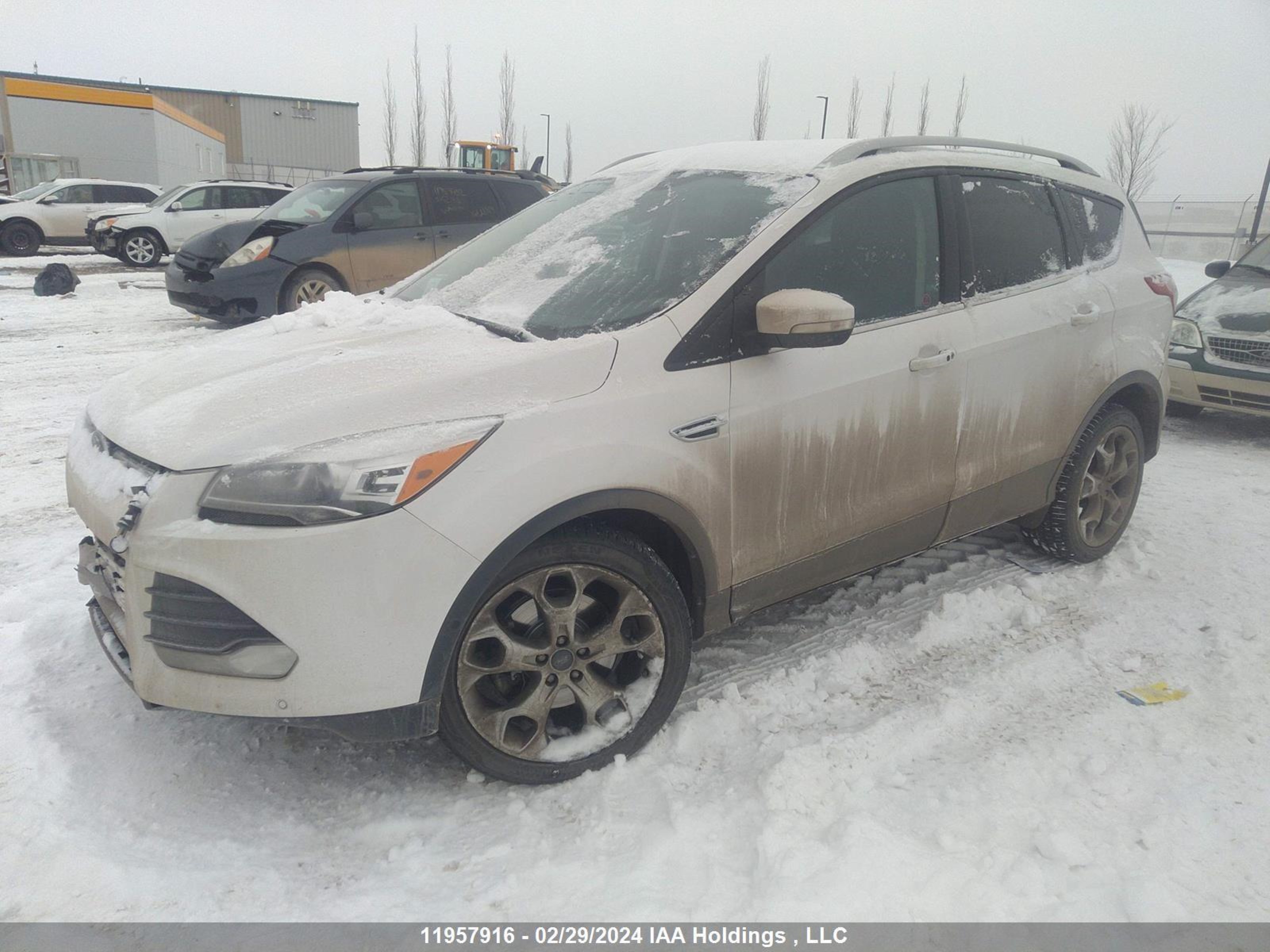 Photo 1 VIN: 1FMCU9J90EUA32817 - FORD ESCAPE 