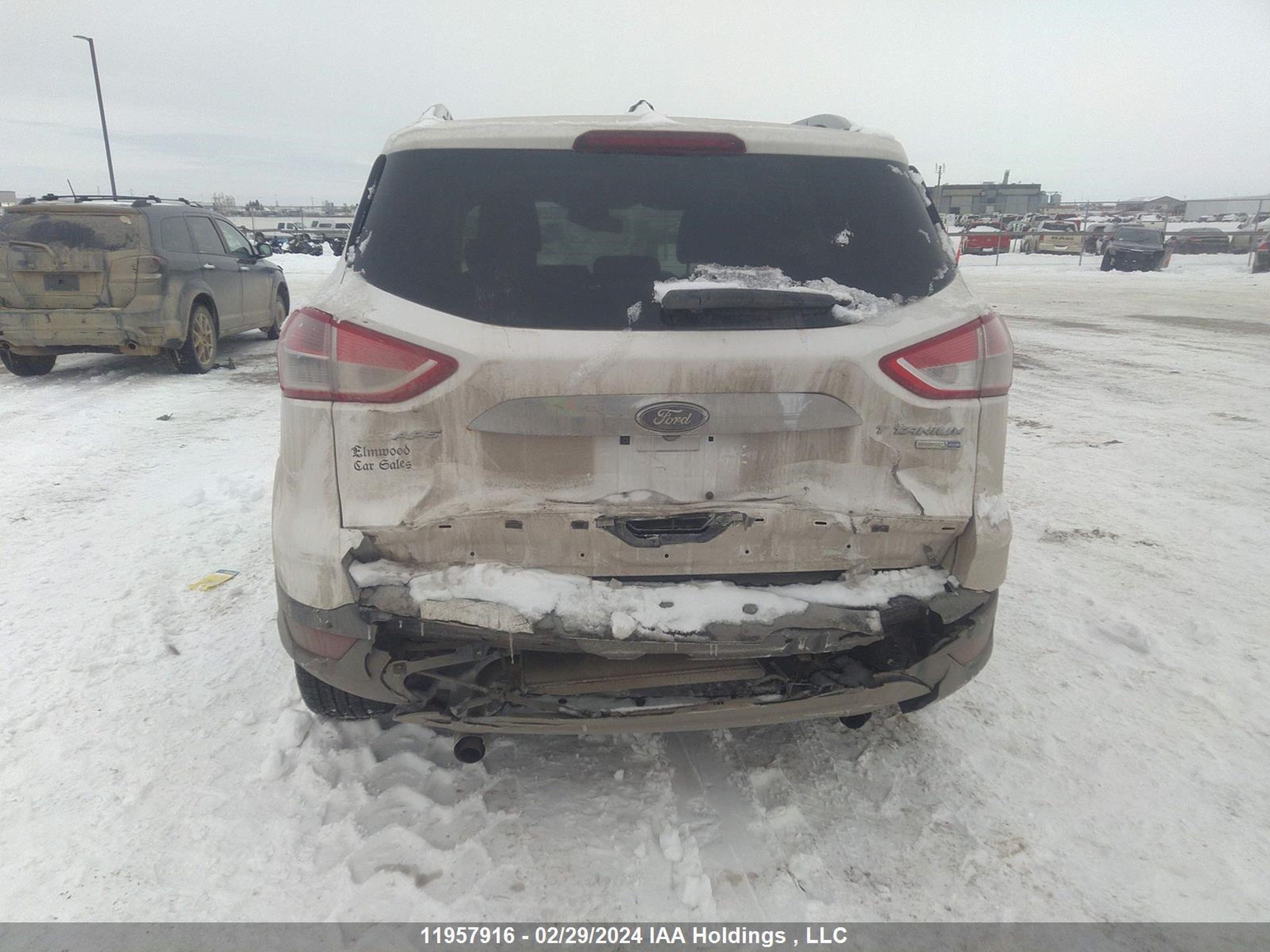 Photo 15 VIN: 1FMCU9J90EUA32817 - FORD ESCAPE 