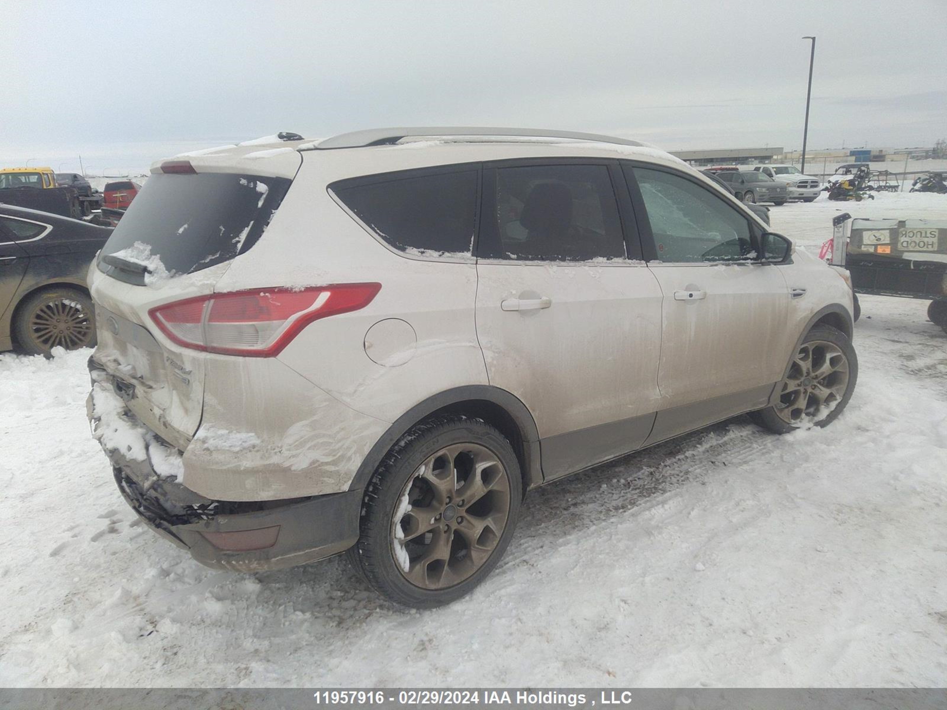 Photo 3 VIN: 1FMCU9J90EUA32817 - FORD ESCAPE 