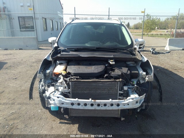 Photo 5 VIN: 1FMCU9J90FUA00239 - FORD ESCAPE 