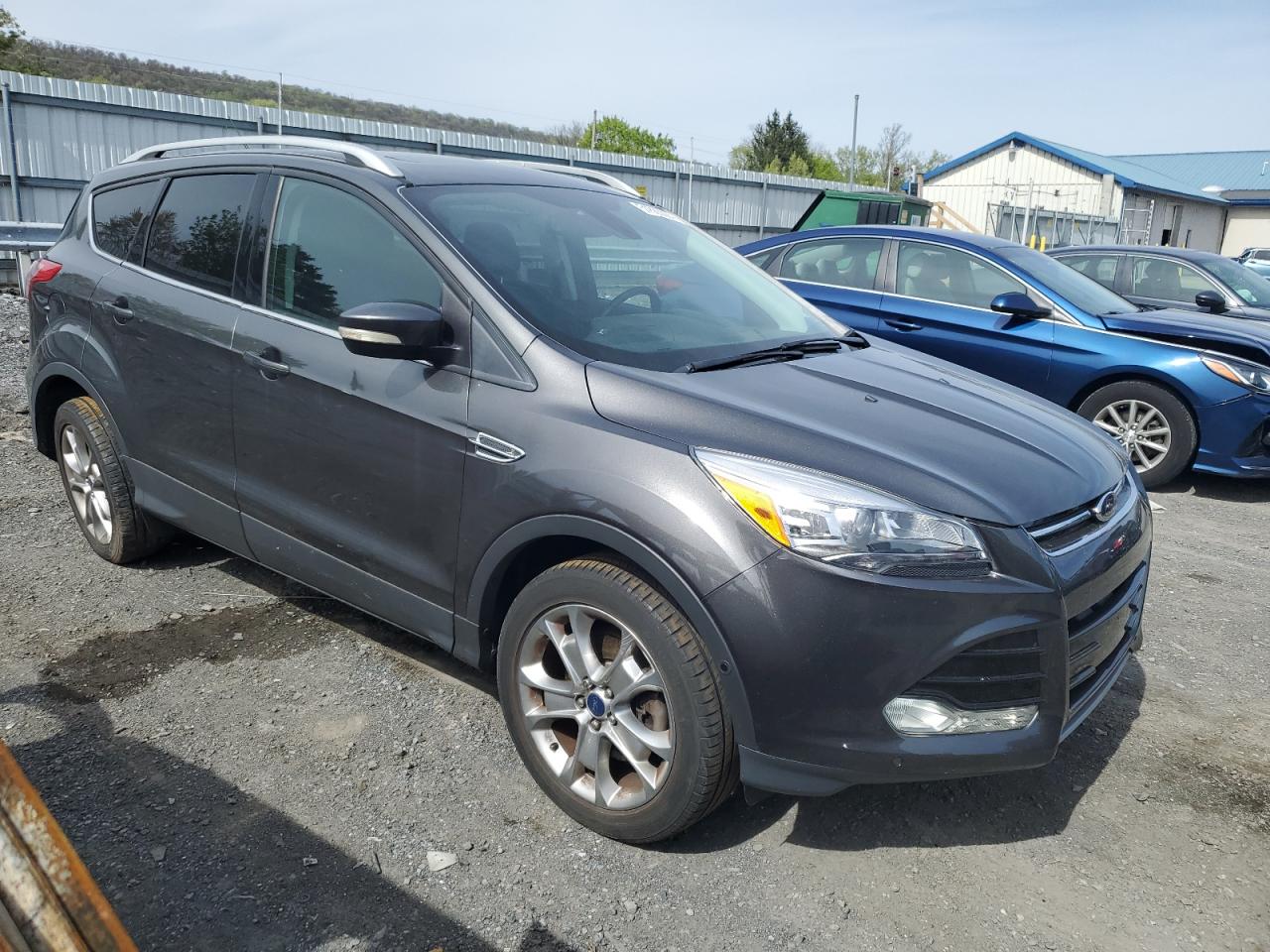 Photo 3 VIN: 1FMCU9J90FUA14156 - FORD ESCAPE 