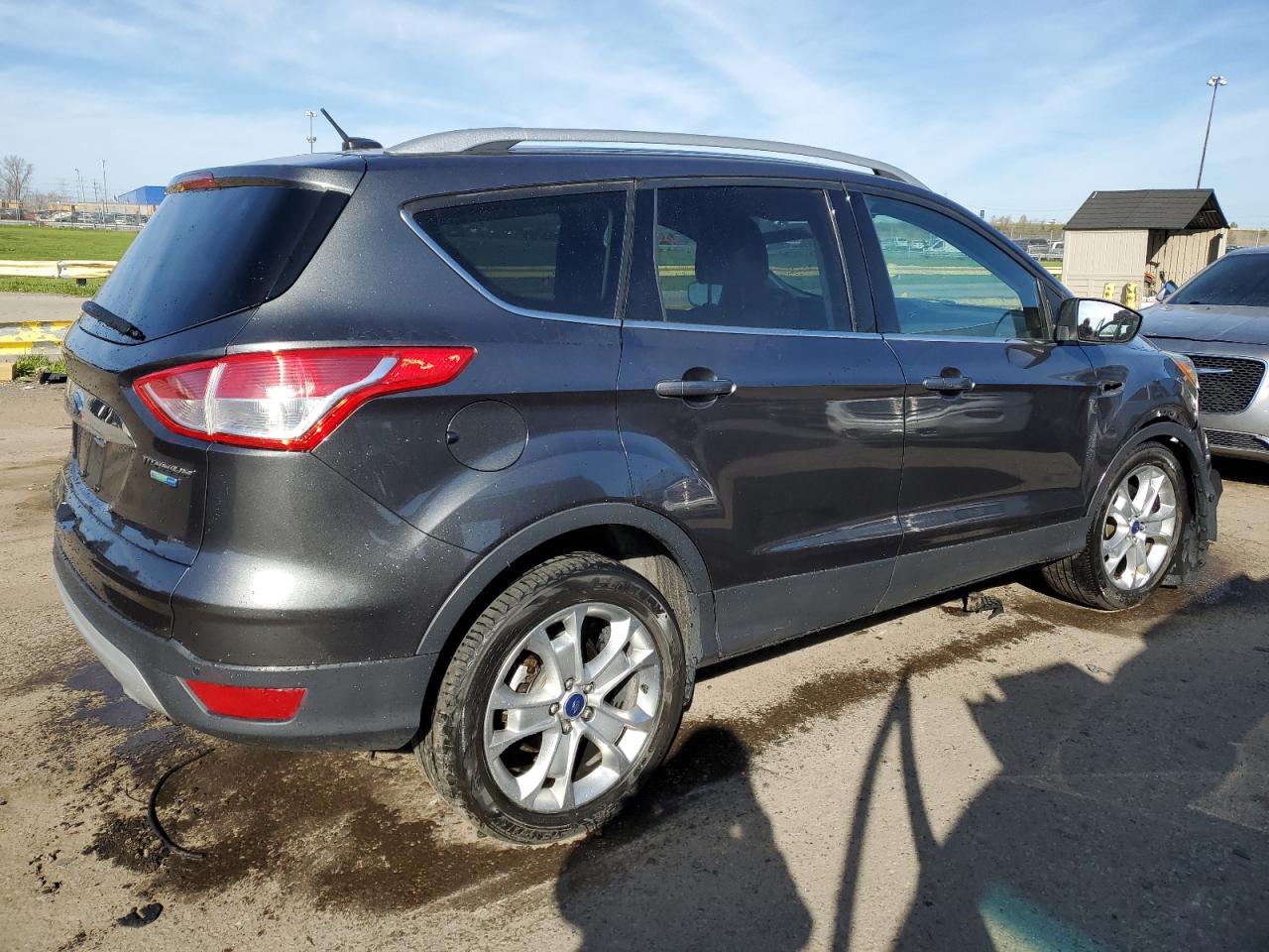 Photo 2 VIN: 1FMCU9J90GUB34685 - FORD ESCAPE 