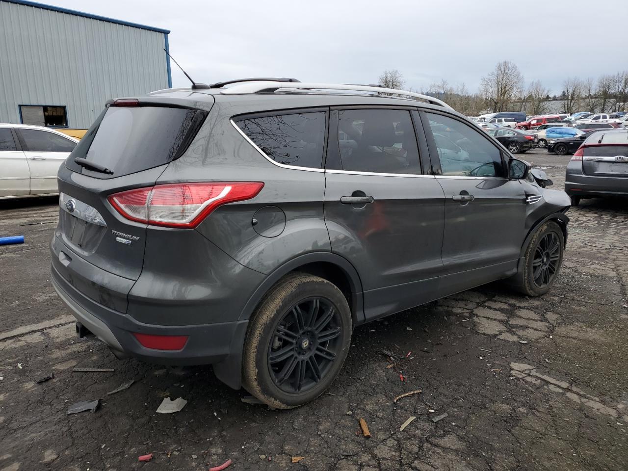 Photo 2 VIN: 1FMCU9J90GUB83689 - FORD ESCAPE 