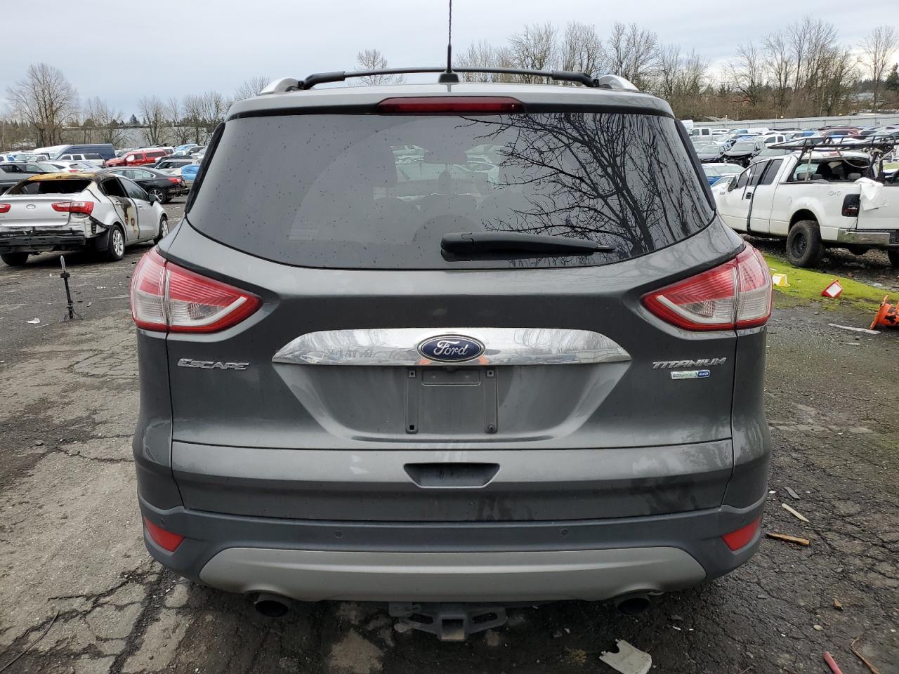 Photo 5 VIN: 1FMCU9J90GUB83689 - FORD ESCAPE 