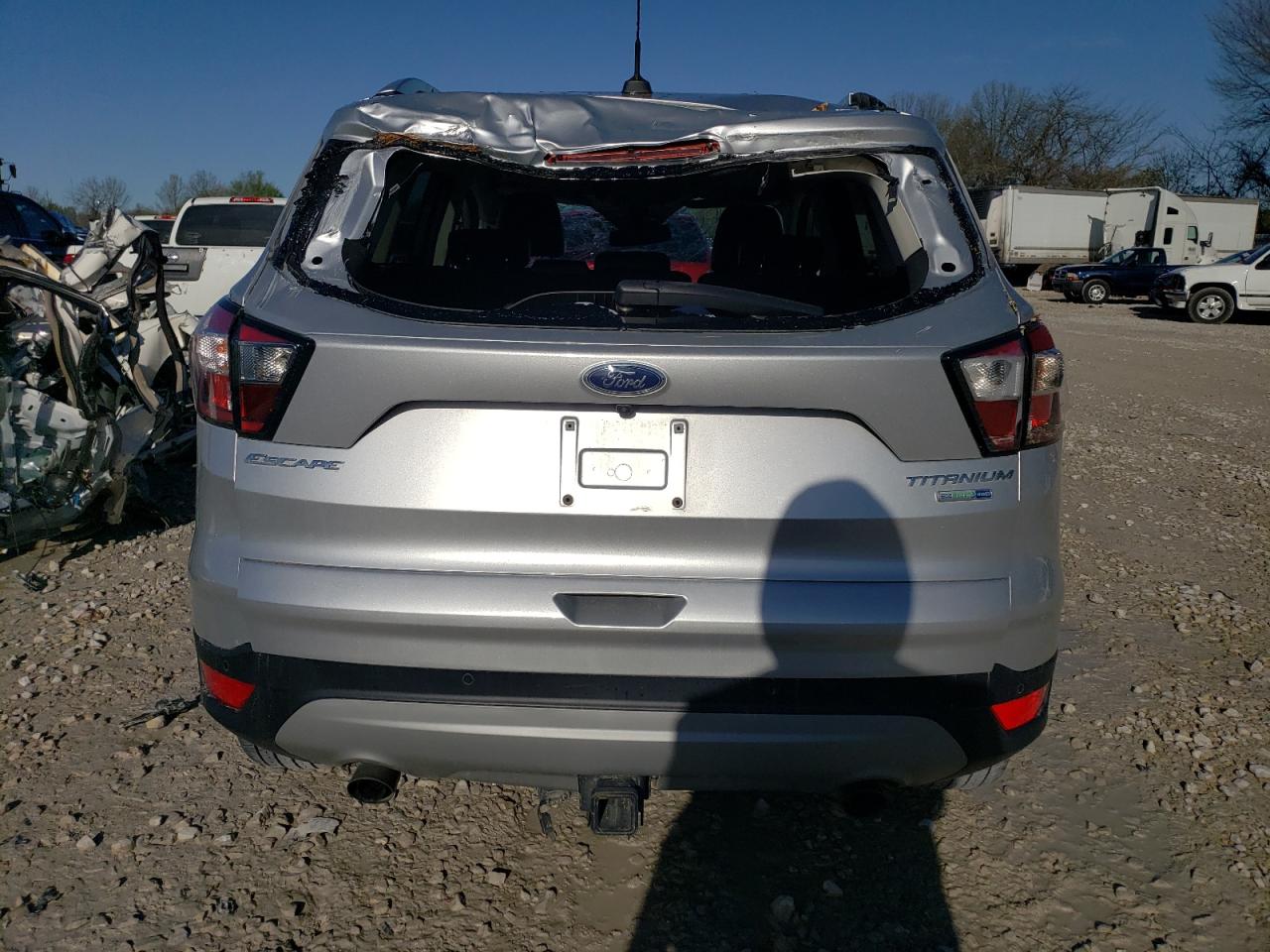 Photo 5 VIN: 1FMCU9J90HUC45383 - FORD ESCAPE 