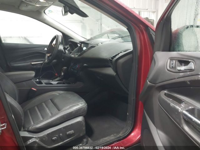 Photo 4 VIN: 1FMCU9J90JUA65164 - FORD ESCAPE 