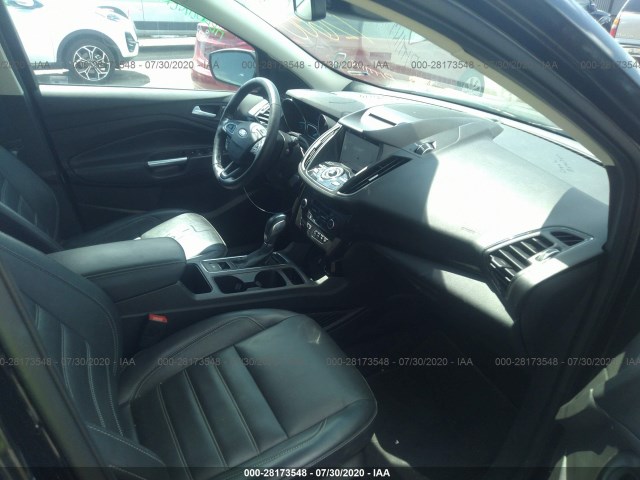 Photo 4 VIN: 1FMCU9J90JUD59471 - FORD ESCAPE 