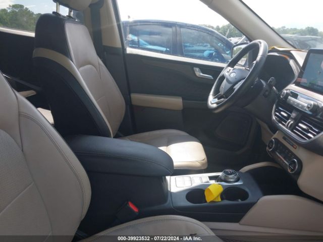 Photo 4 VIN: 1FMCU9J90LUB20134 - FORD ESCAPE 