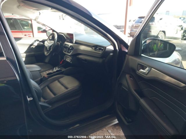 Photo 4 VIN: 1FMCU9J90MUB23505 - FORD ESCAPE 