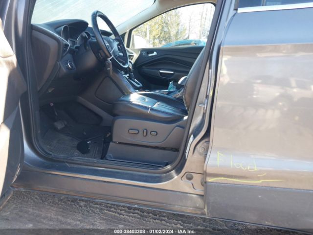 Photo 5 VIN: 1FMCU9J91DUD47429 - FORD ESCAPE 