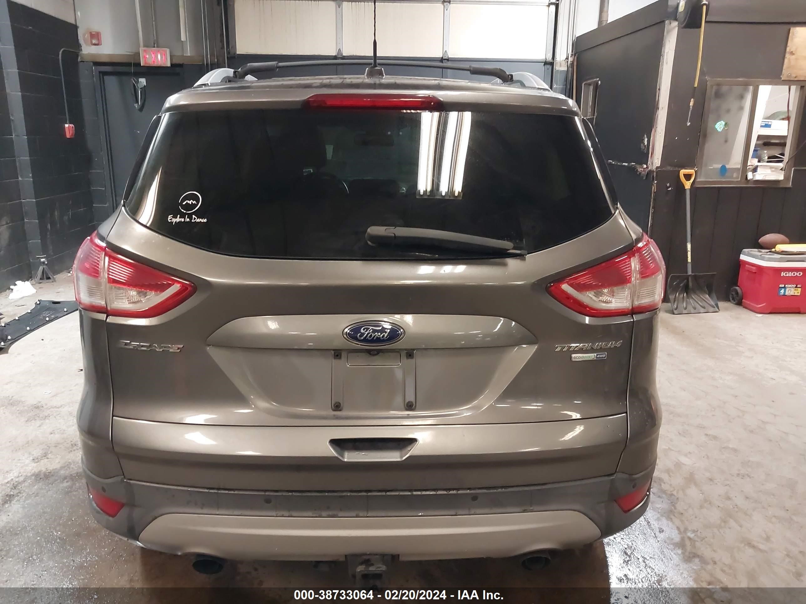 Photo 16 VIN: 1FMCU9J91DUD47592 - FORD ESCAPE 