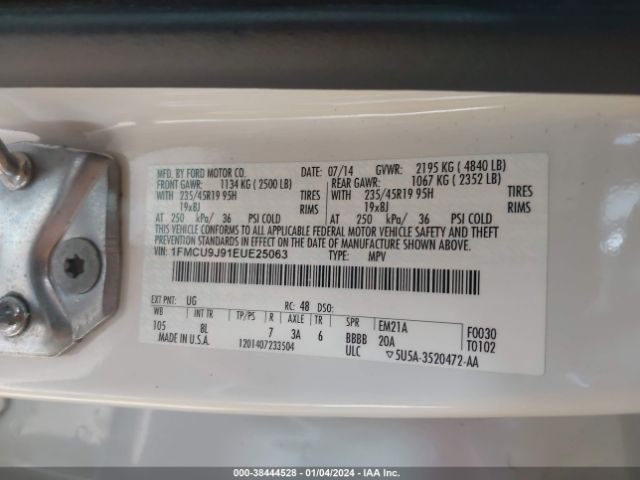 Photo 8 VIN: 1FMCU9J91EUE25063 - FORD ESCAPE 