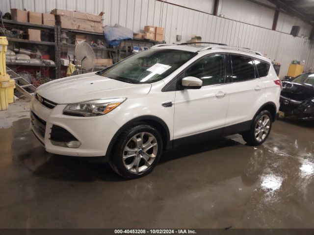 Photo 1 VIN: 1FMCU9J91FUA00900 - FORD ESCAPE 