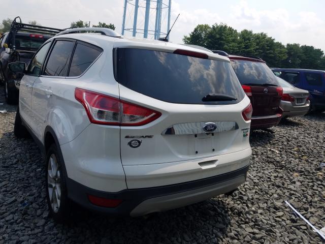 Photo 2 VIN: 1FMCU9J91FUA86399 - FORD ESCAPE 