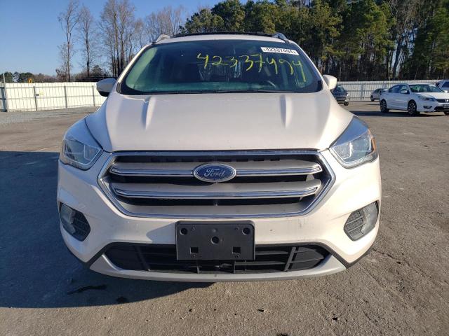 Photo 4 VIN: 1FMCU9J91HUB64571 - FORD ESCAPE 