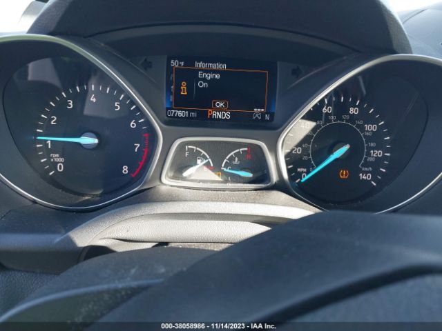 Photo 6 VIN: 1FMCU9J91HUD35965 - FORD ESCAPE 