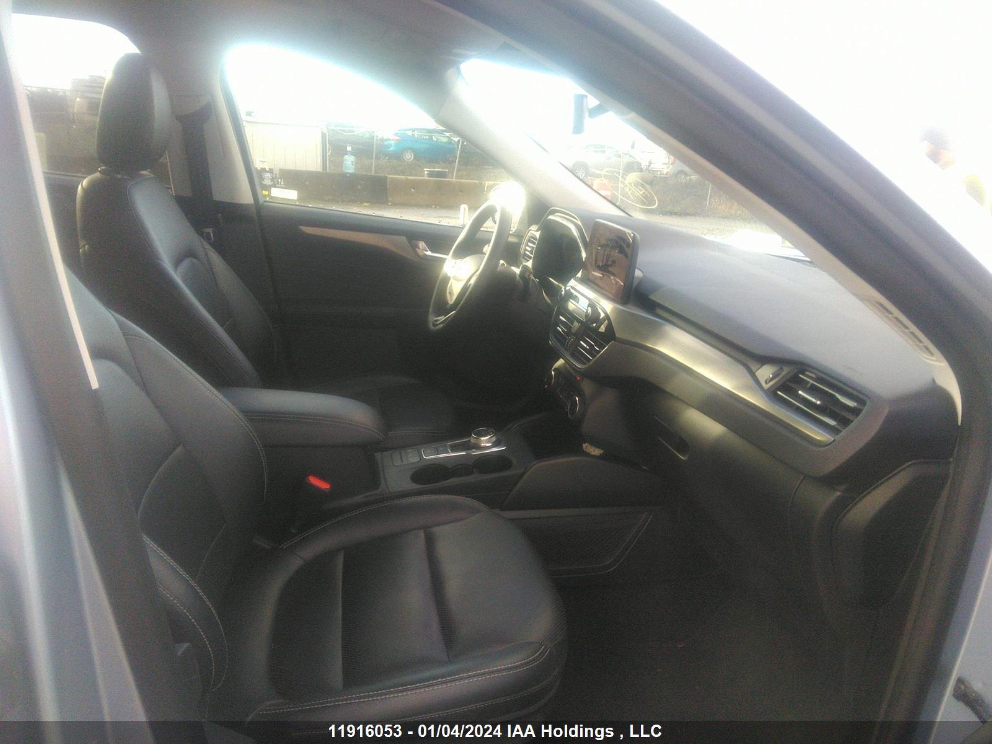 Photo 4 VIN: 1FMCU9J91NUA73635 - FORD ESCAPE 