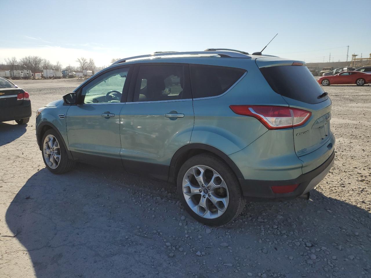 Photo 1 VIN: 1FMCU9J92DUB15132 - FORD ESCAPE 