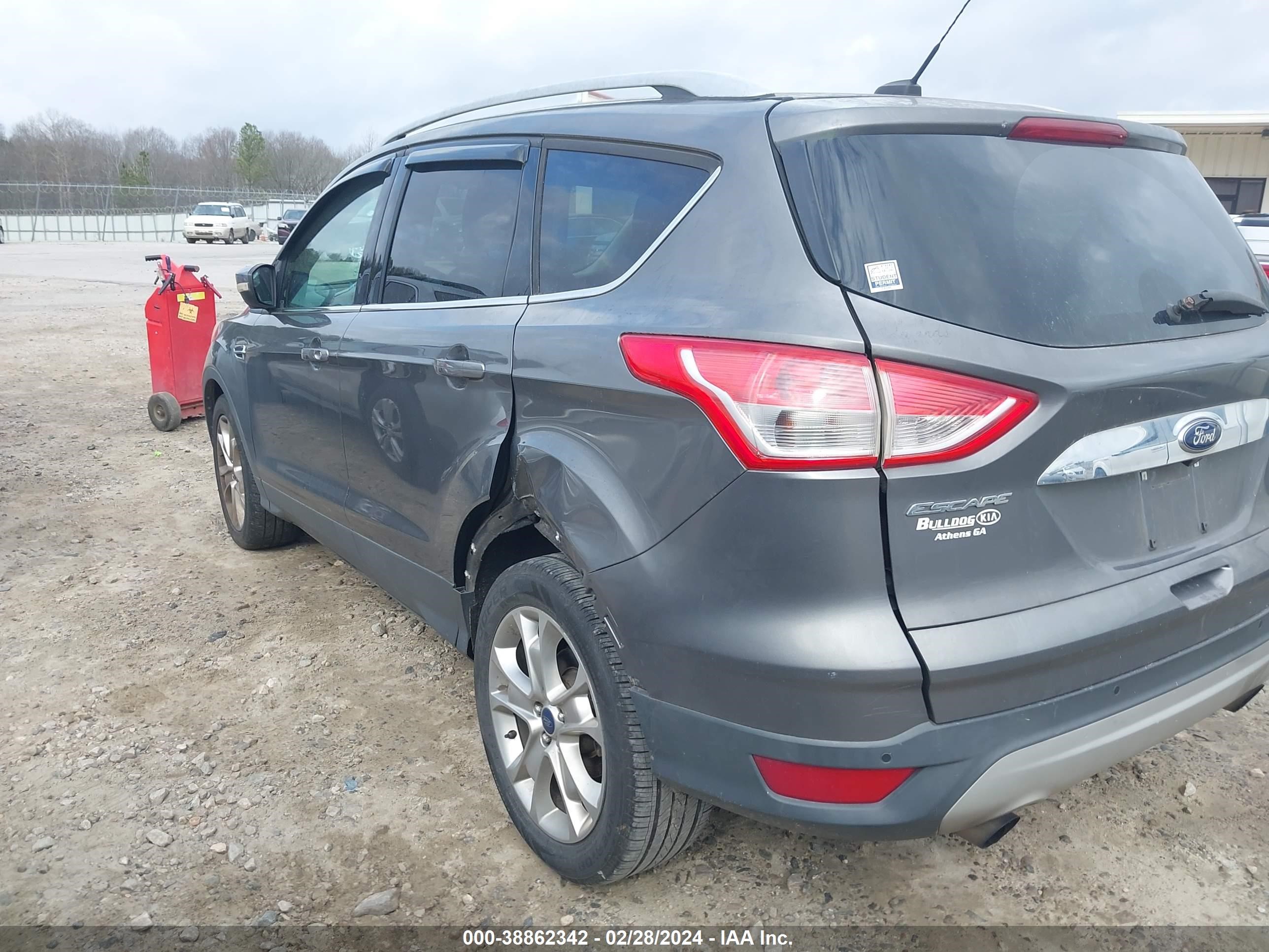 Photo 5 VIN: 1FMCU9J92EUB66177 - FORD ESCAPE 