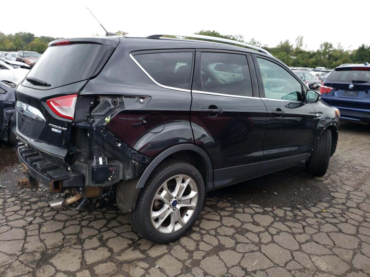 Photo 2 VIN: 1FMCU9J92EUC14986 - FORD ESCAPE 