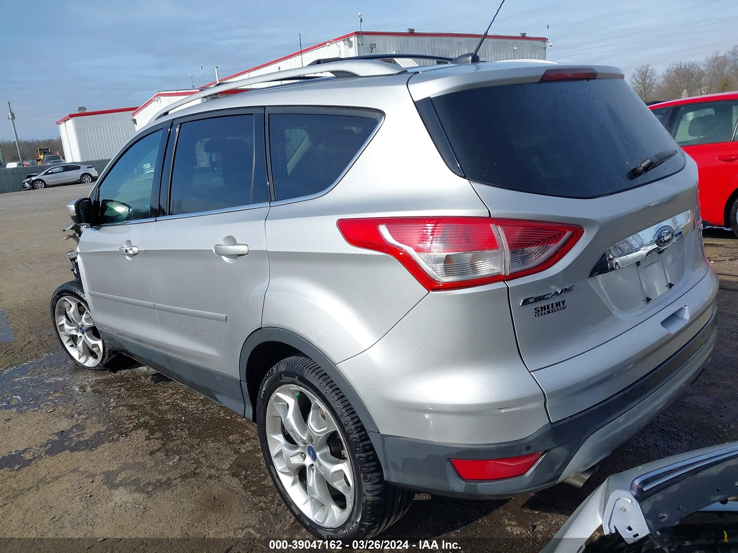 Photo 2 VIN: 1FMCU9J92EUE55494 - FORD ESCAPE 