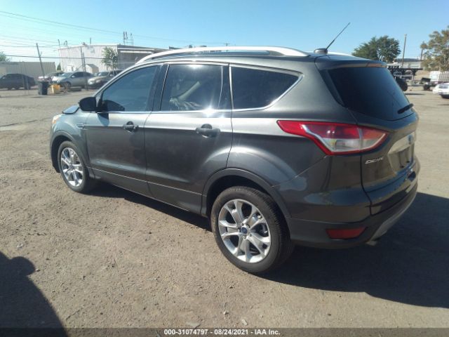 Photo 2 VIN: 1FMCU9J92FUC25651 - FORD ESCAPE 