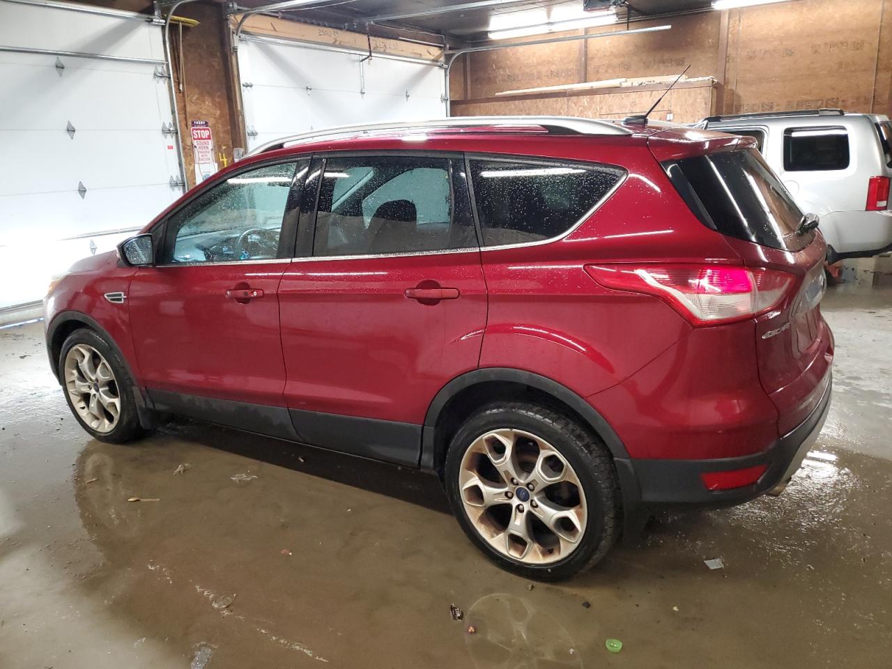 Photo 1 VIN: 1FMCU9J92GUA82346 - FORD ESCAPE 