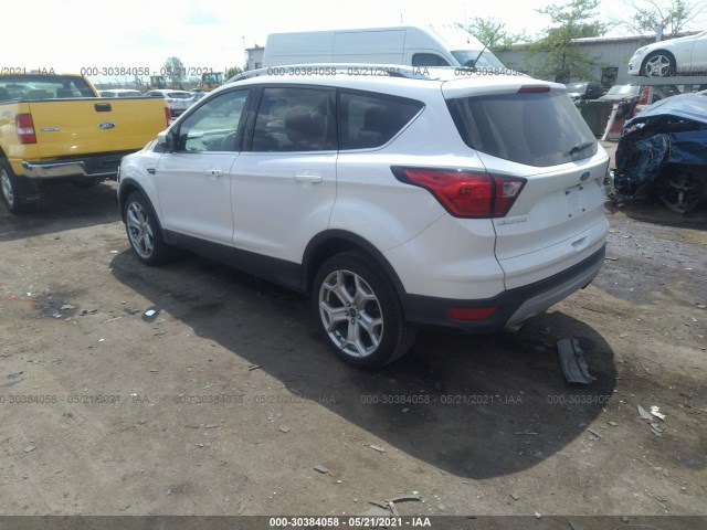 Photo 2 VIN: 1FMCU9J92KUA81187 - FORD ESCAPE 