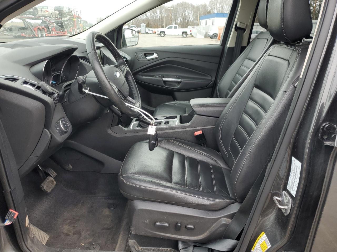 Photo 6 VIN: 1FMCU9J92KUC31881 - FORD ESCAPE 