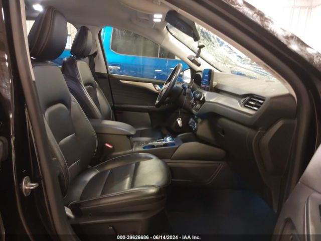 Photo 4 VIN: 1FMCU9J92MUA77613 - FORD ESCAPE 