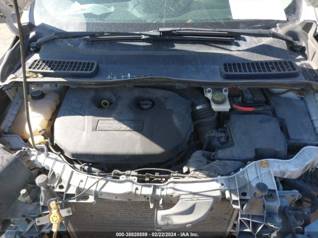 Photo 9 VIN: 1FMCU9J93DUB87117 - FORD ESCAPE 